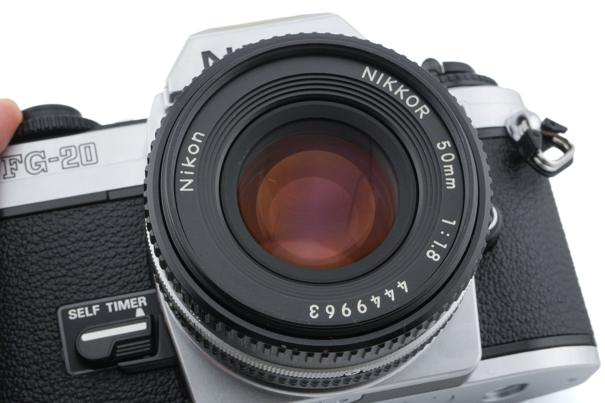Nikon FG-20 + 50mm f1.8 Nikkor AI-S (0.6m)