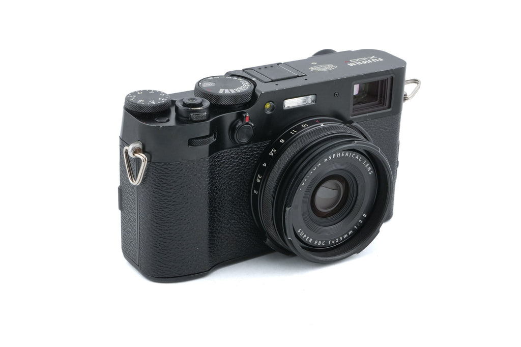 Fujifilm X100V