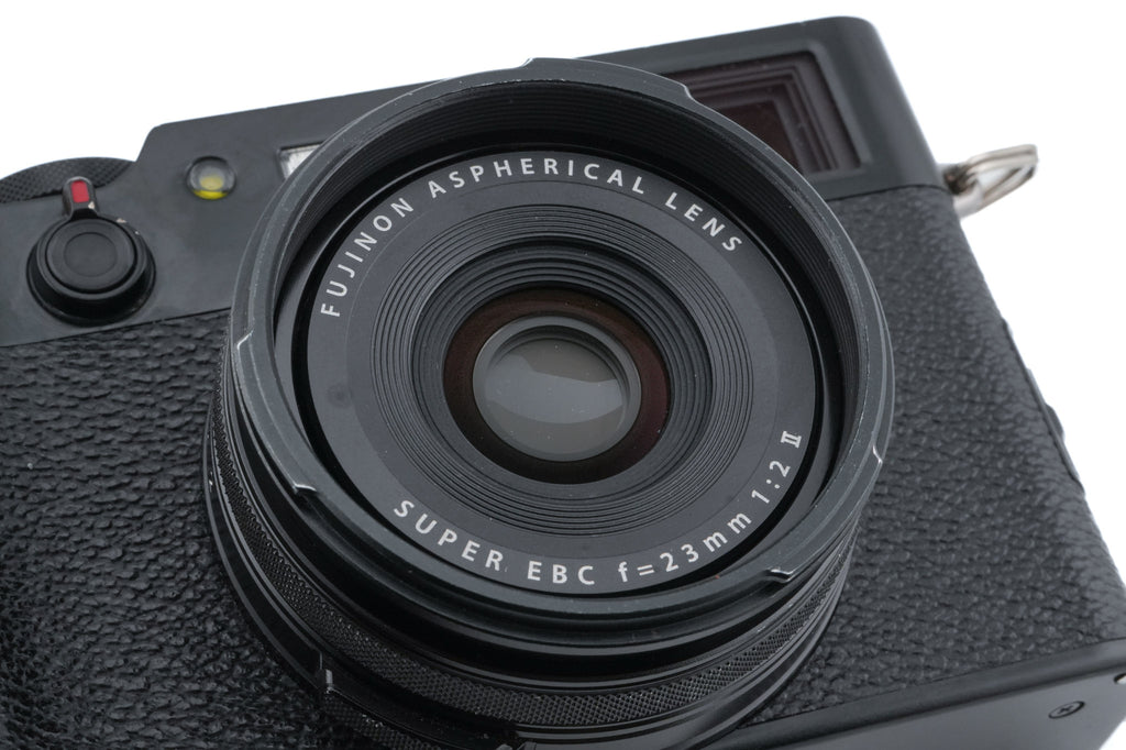 Fujifilm X100V