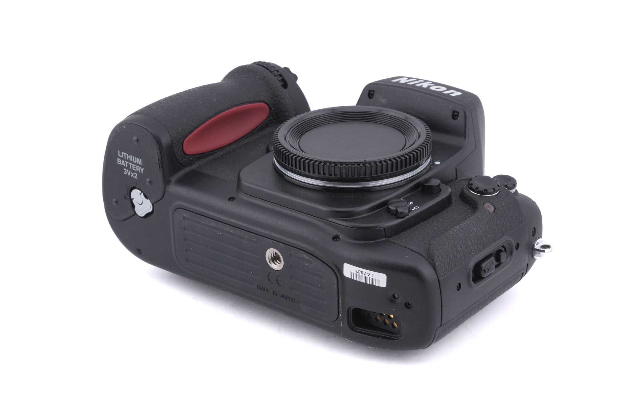 Nikon F100