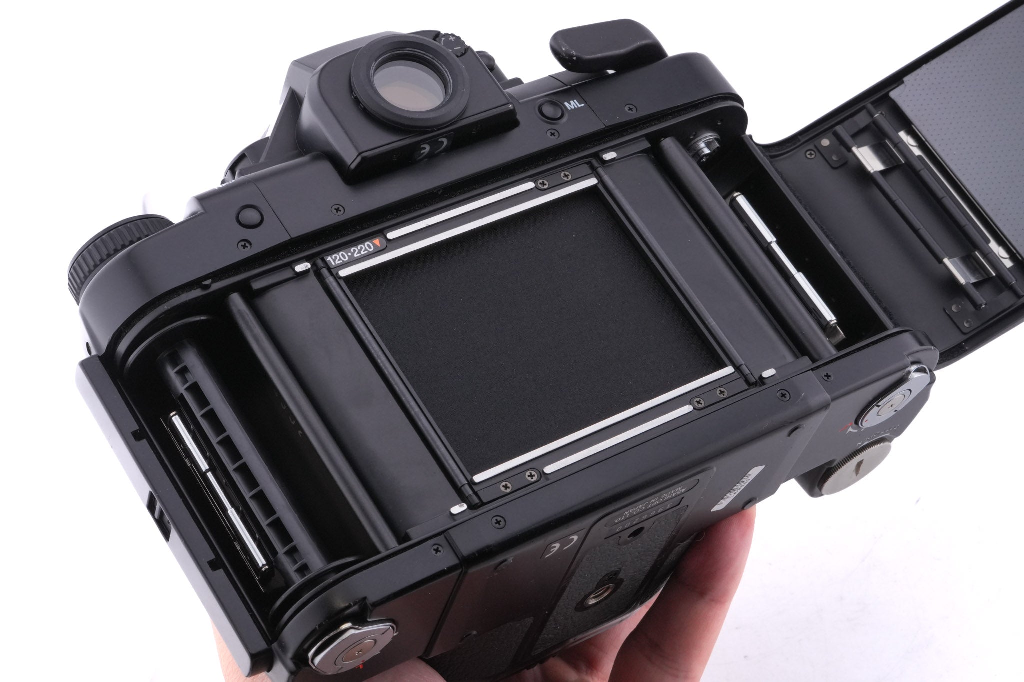 Pentax 67 II + AE Pentaprism Finder (67 II)