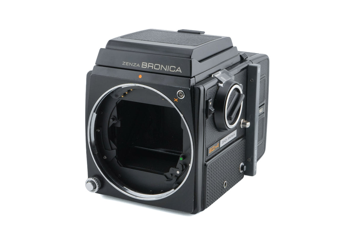 Zenza Bronica SQ-A + SQ 6x6 120 Roll Film Back + Waist Level Finder