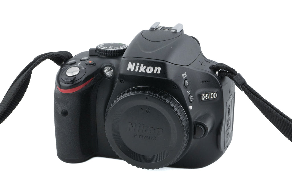 Nikon D5100