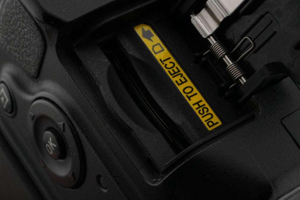 Nikon D5100