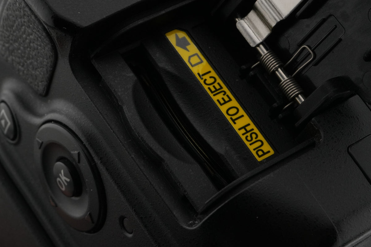 Nikon D5100