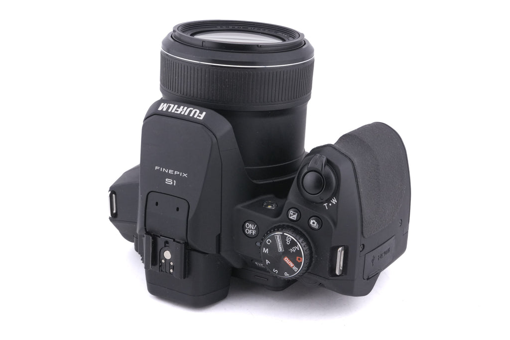 Fujifilm FinePix S1
