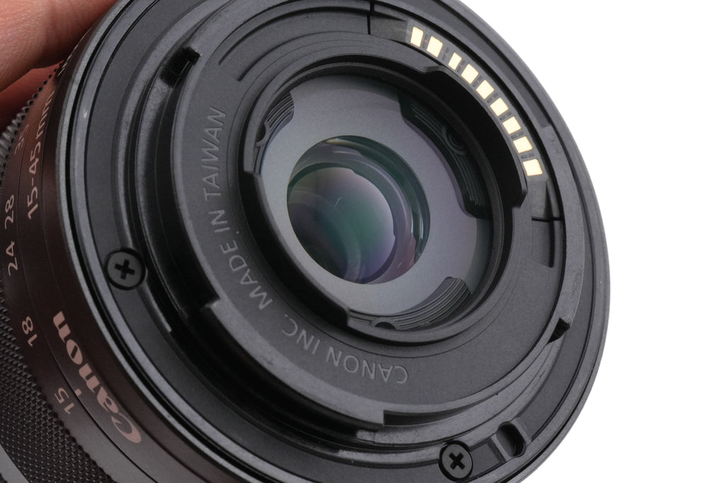 Canon 15-45mm f3.5-6.3 IS STM