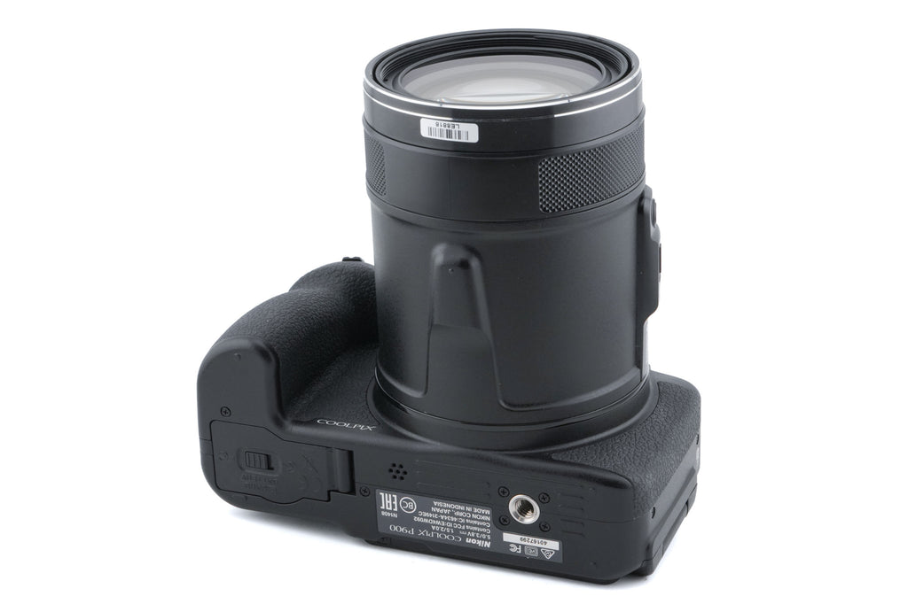 Nikon Coolpix P900