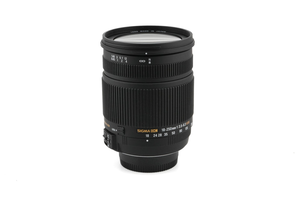 Sigma 18-250mm f3.5-6.3 DC OS HSM