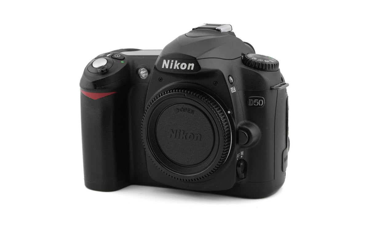 Nikon D50