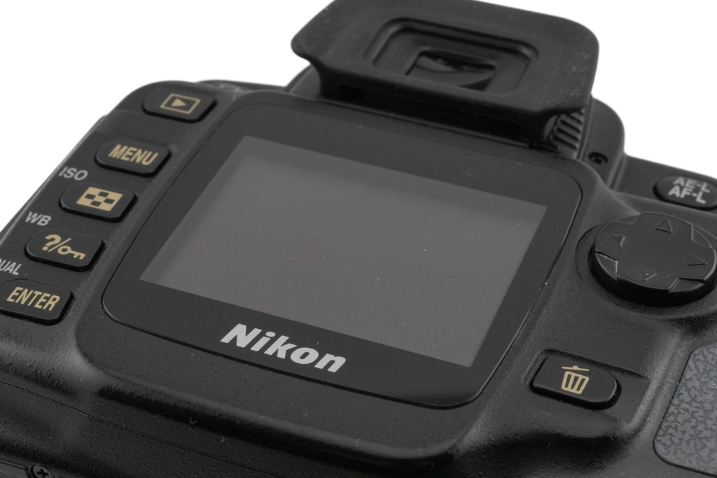 Nikon D50