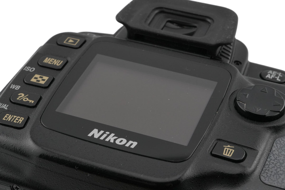 Nikon D50