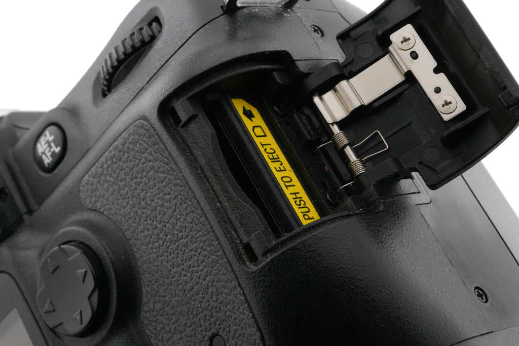 Nikon D50