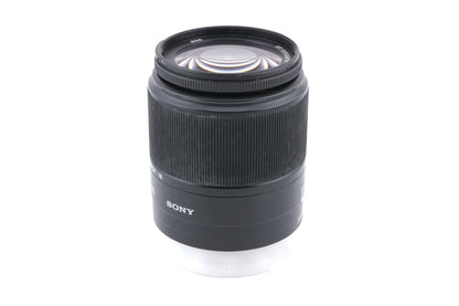 Sony 18-70mm f3.5-5.6 DT Macro