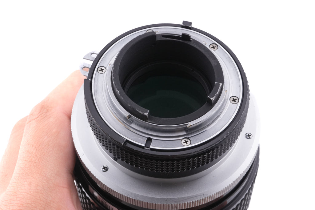 Nikon 180mm f2.8 Nikkor AI