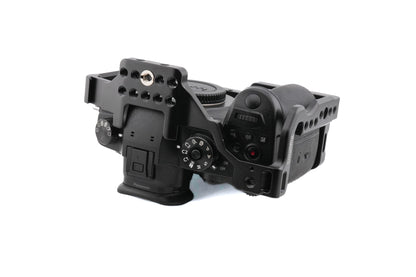 Panasonic Lumix DC-GH5 + Panasonic Lumix DC-GH5 Cage (2049)