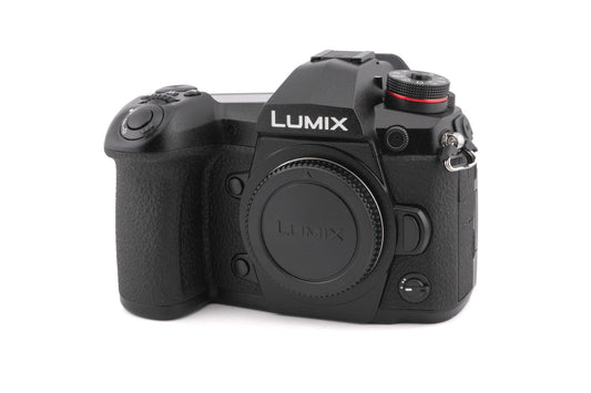 Panasonic Lumix DC-G9
