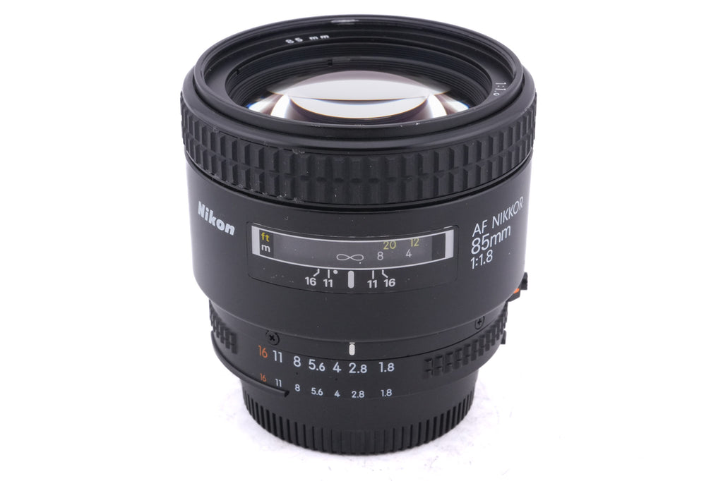 Nikon 85mm f1.8 AF Nikkor