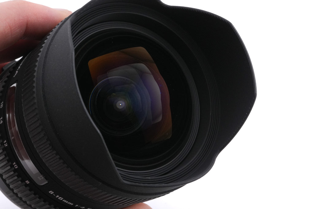 Sigma 8-16mm f4.5-5.6 DC HSM