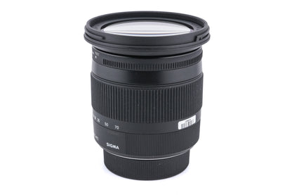 Sigma 17-70mm f2.8-4 DC Macro OS HSM Contemporary