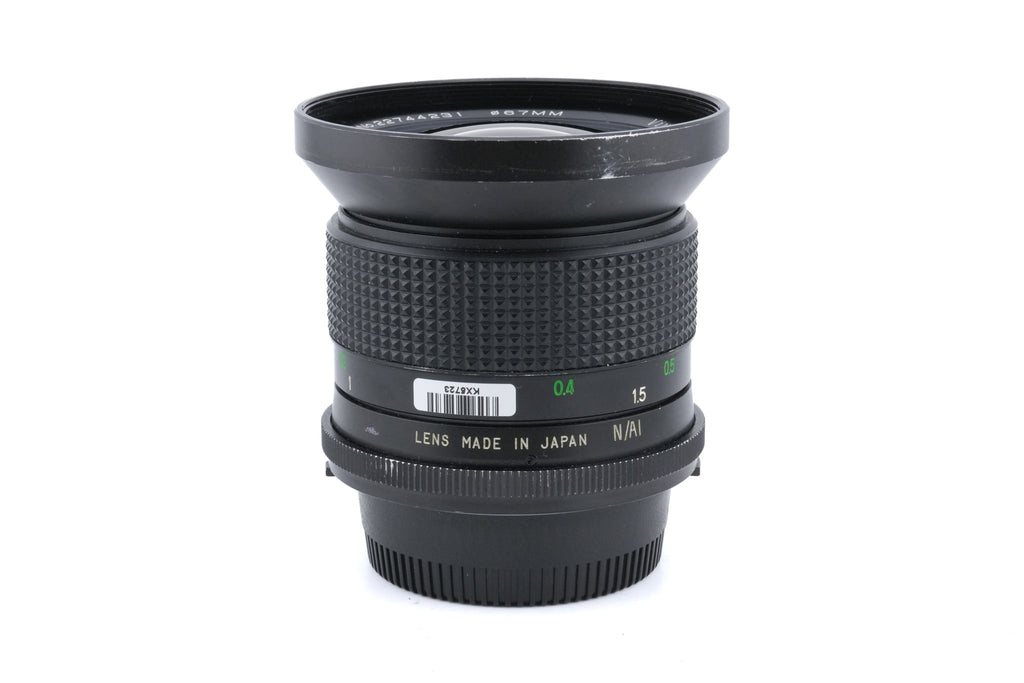 Vivitar 28mm f2.5 Auto Wide-Angle AI