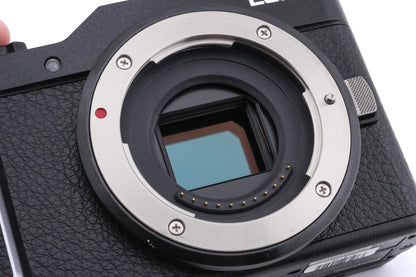 Panasonic Lumix DC-GX880