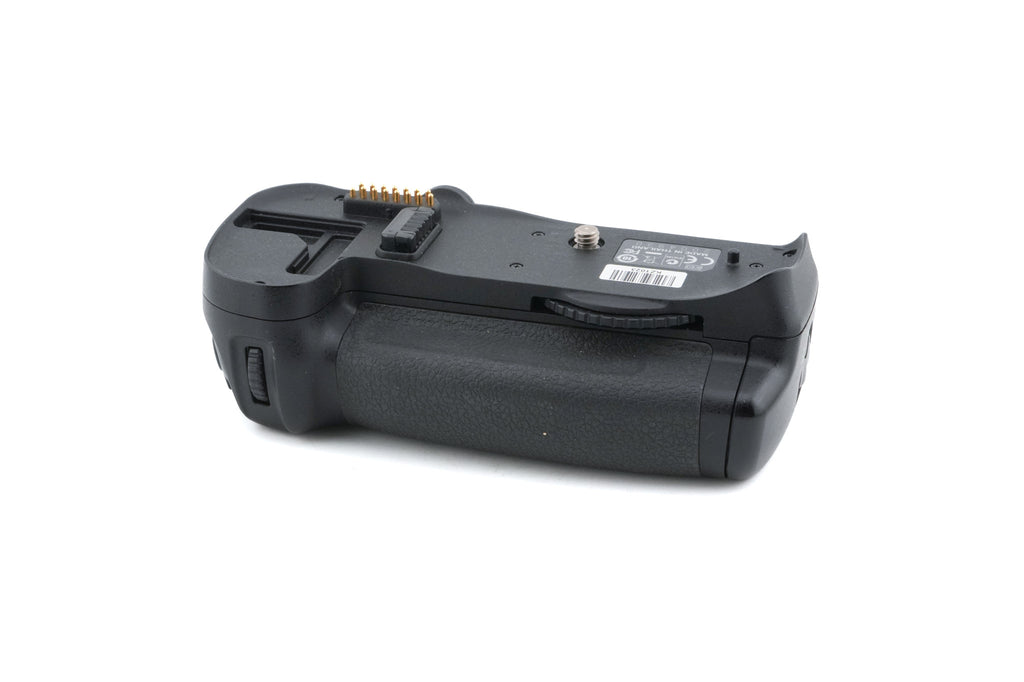 Nikon MB-D10 Multi-Power Battery Pack