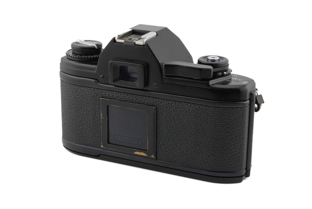 Nikon EM