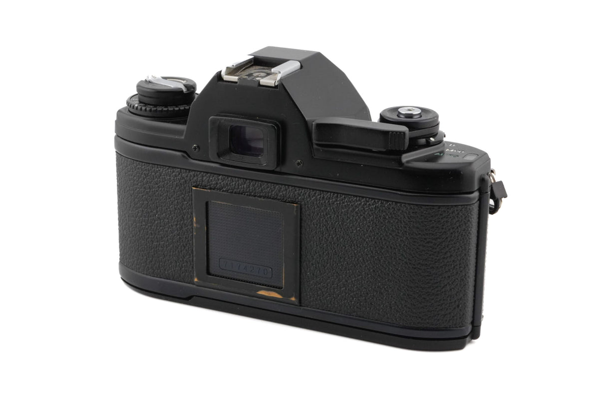 Nikon EM