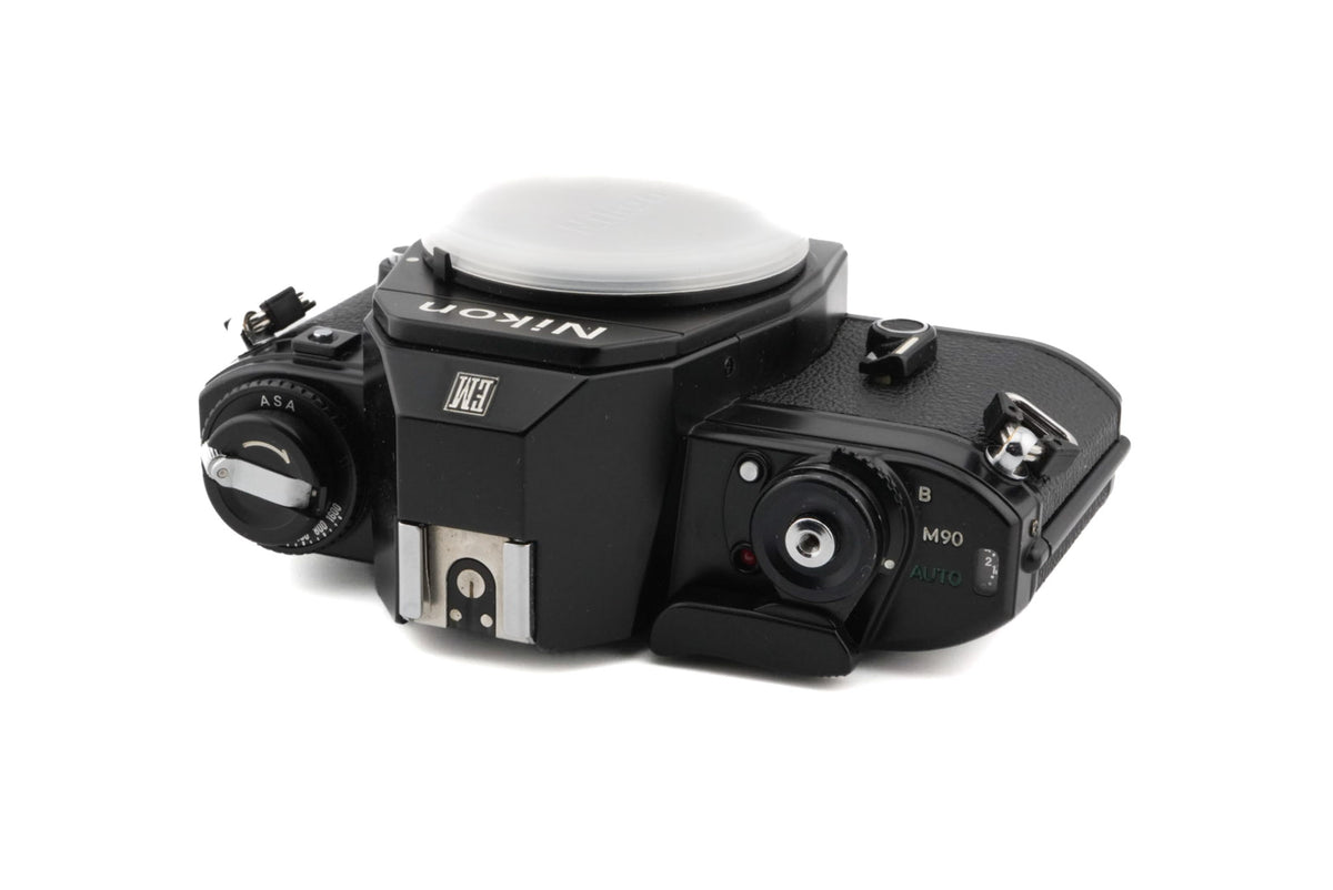Nikon EM