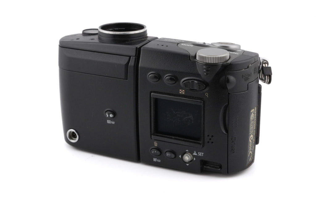 Nikon Coolpix 4500