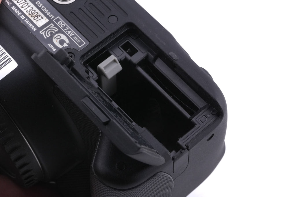 Canon EOS 100D