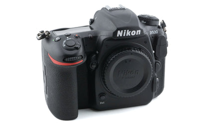 Nikon D500