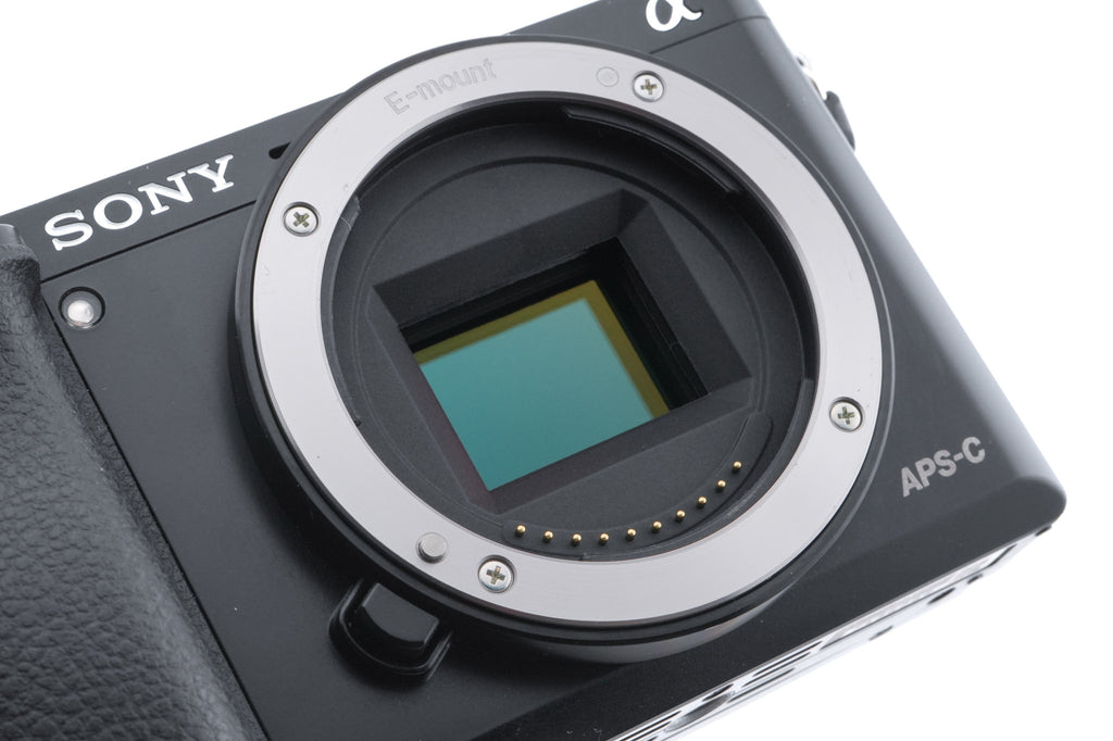 Sony A6000