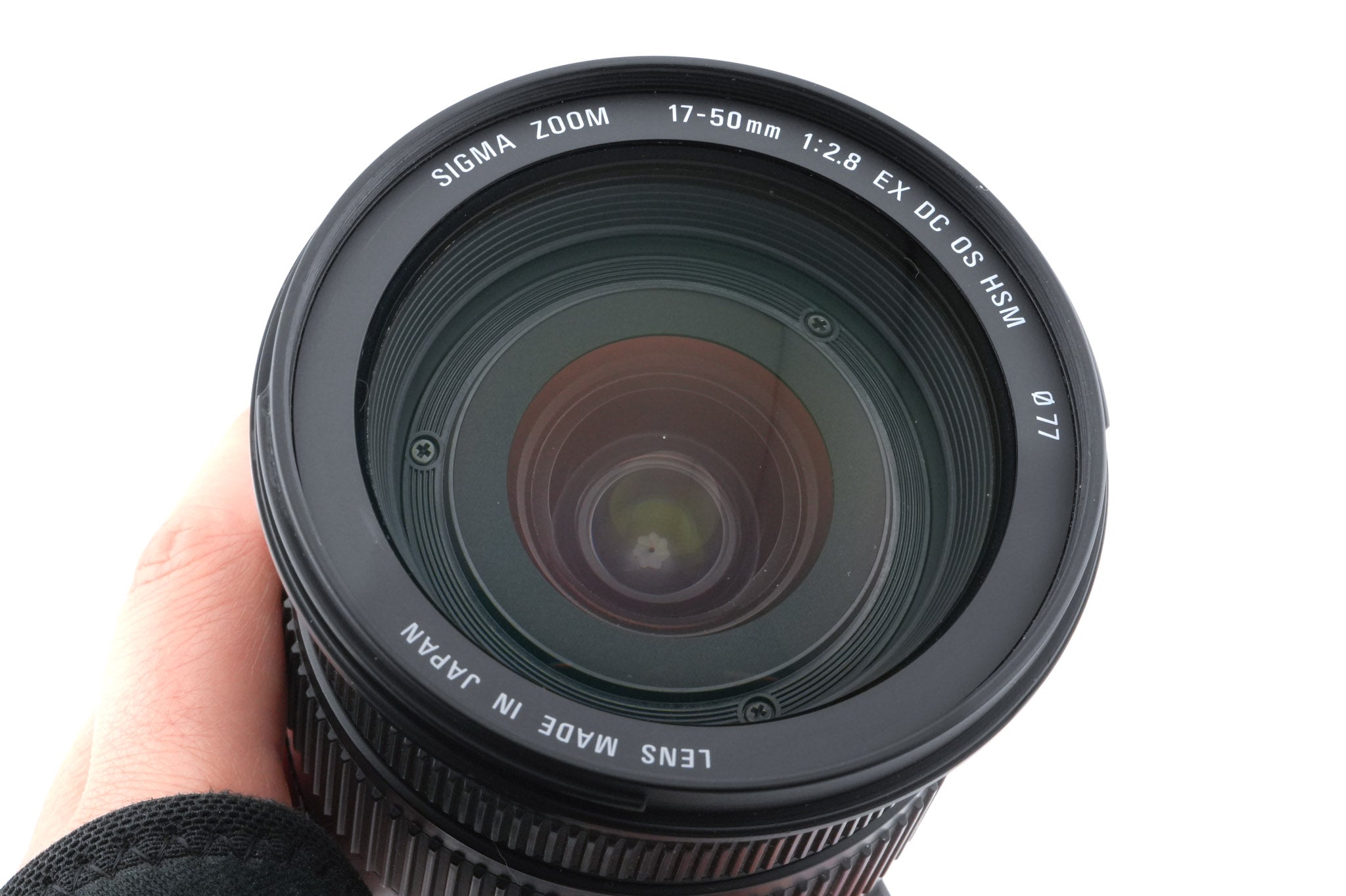 Sigma 17-50mm f2.8 EX DC OS HSM