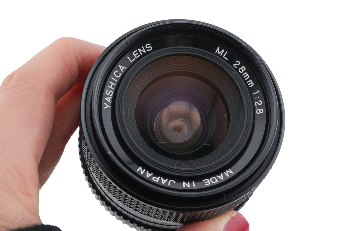 Yashica 28mm f2.8 ML
