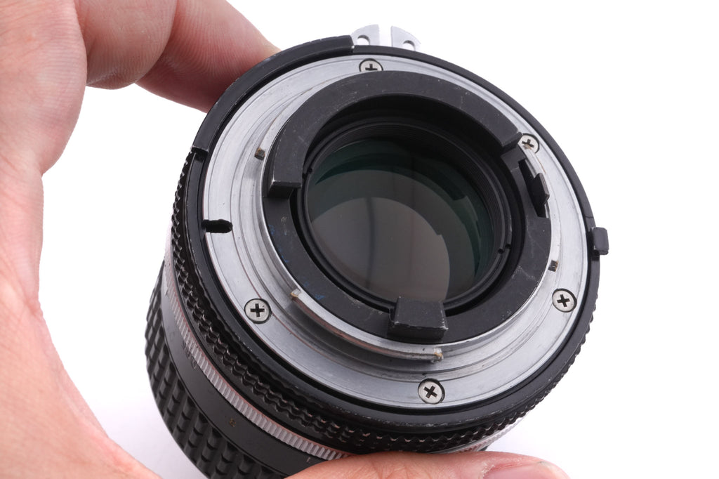 Nikon 85mm f2 Nikkor AI