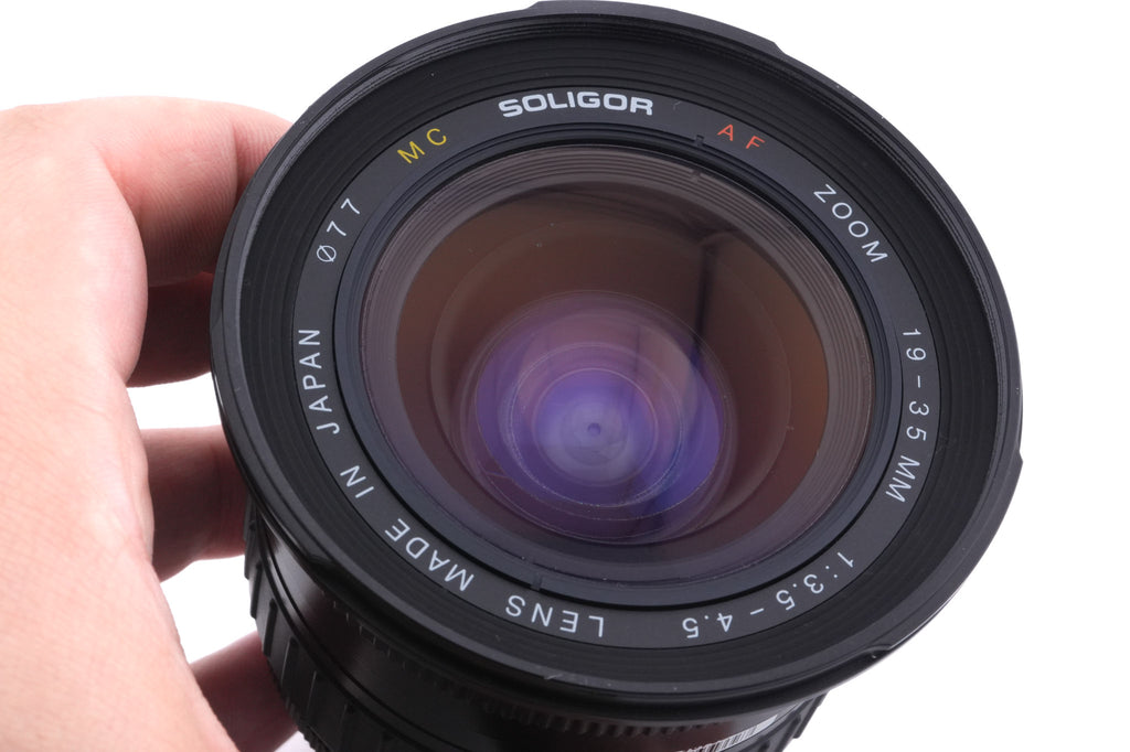 Soligor 19-35mm f3.5-4.5 AF Zoom MC