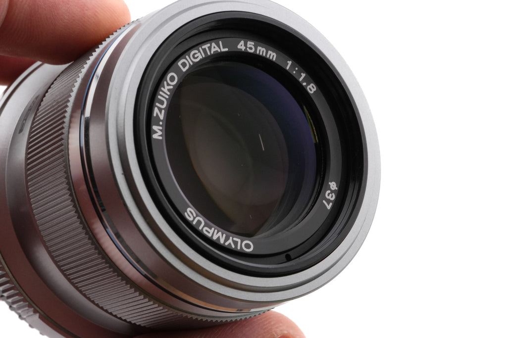 Olympus 45mm f1.8 M.Zuiko Digital MSC