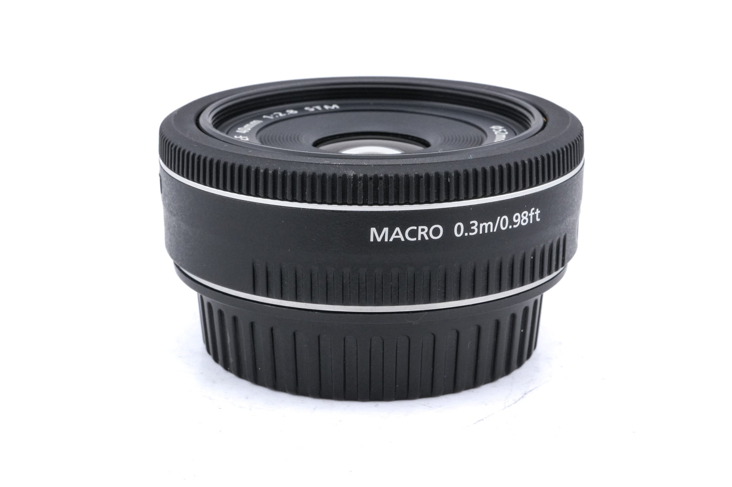 Canon 40mm f2.8 STM