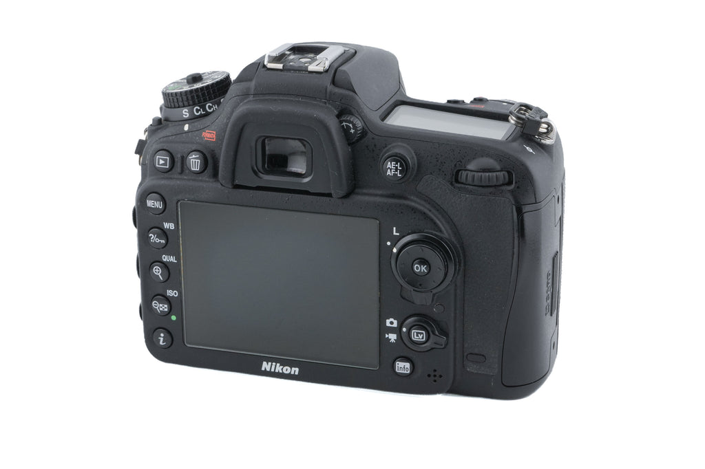 Nikon D7100