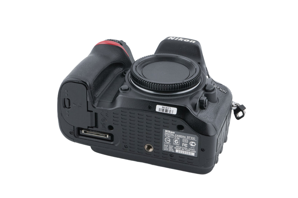Nikon D7100