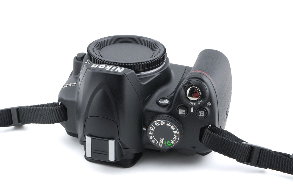 Nikon D3000