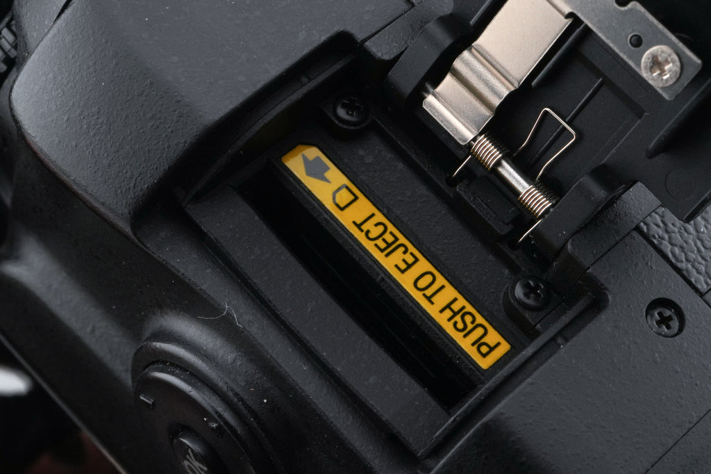 Nikon D3000