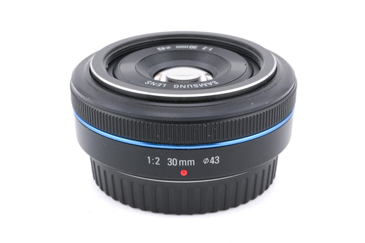 Samsung 30mm f2 - Lens