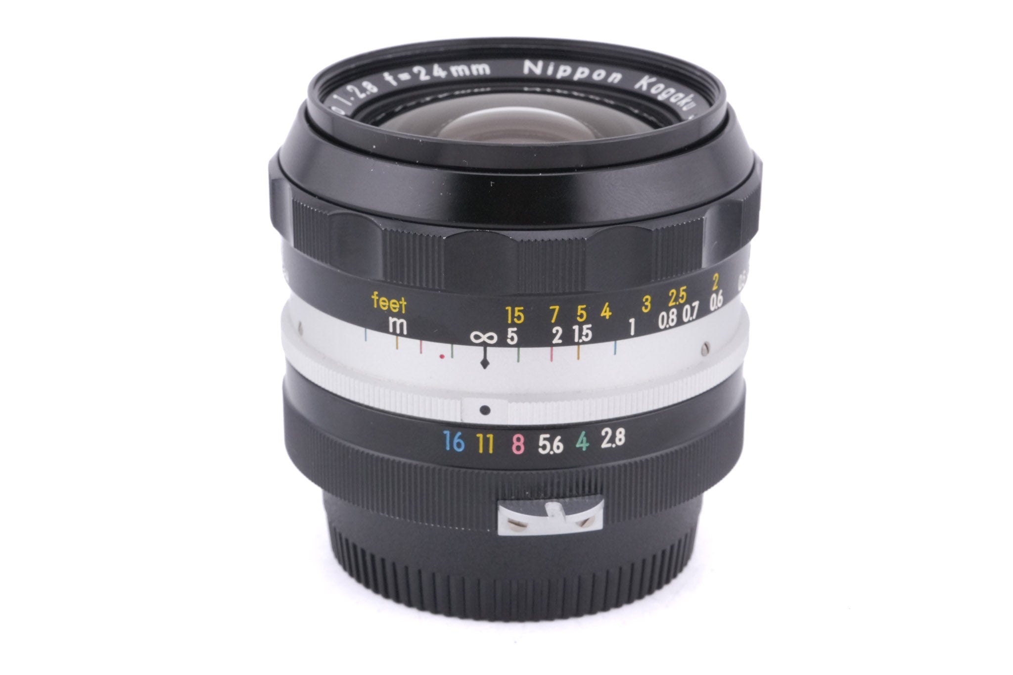 Nikon 24mm f2.8 Nikkor-N Auto Pre-AI - Lens