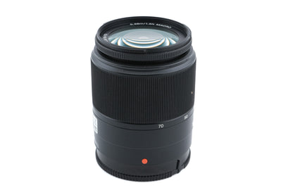 Sony 18-70mm f3.5-5.6 DT Macro