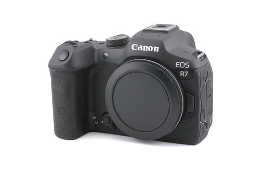 Canon EOS R7