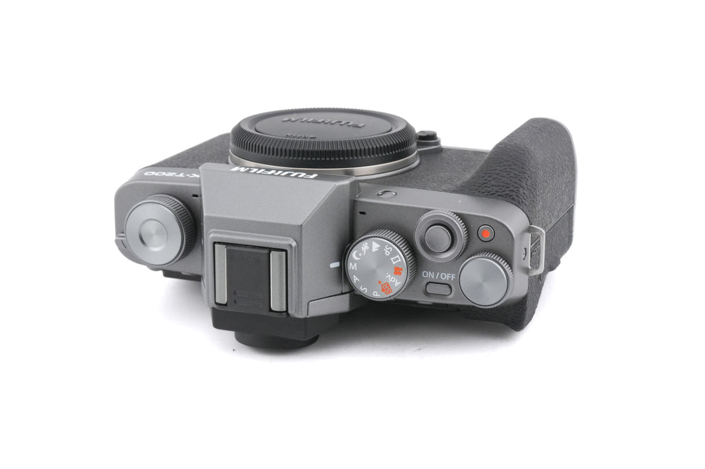 Fujifilm X-T200