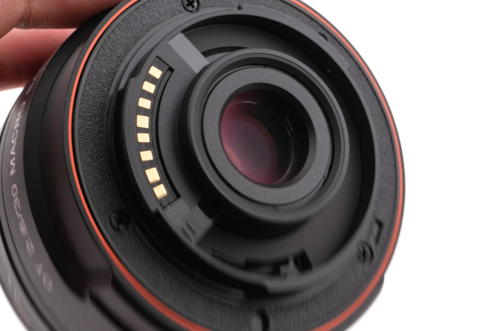 Sony 30mm f2.8 Macro DT SAM (SAL30M28)